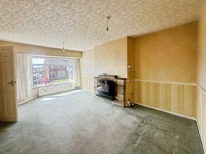 Lounge- click for photo gallery